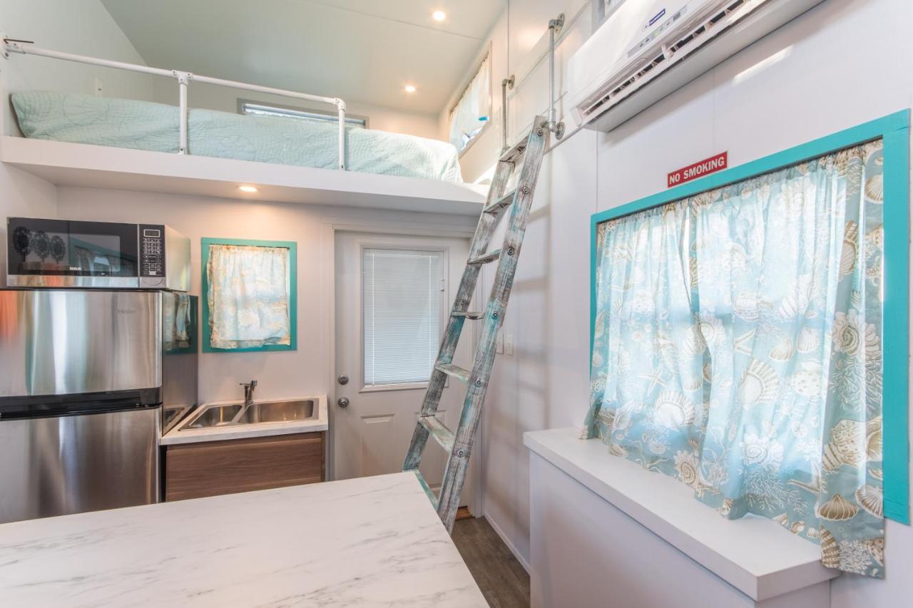 Tiny House Siesta Villa Sarasota Exterior photo